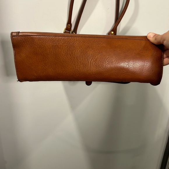Cornell leather brown purse - Picture 4 of 4